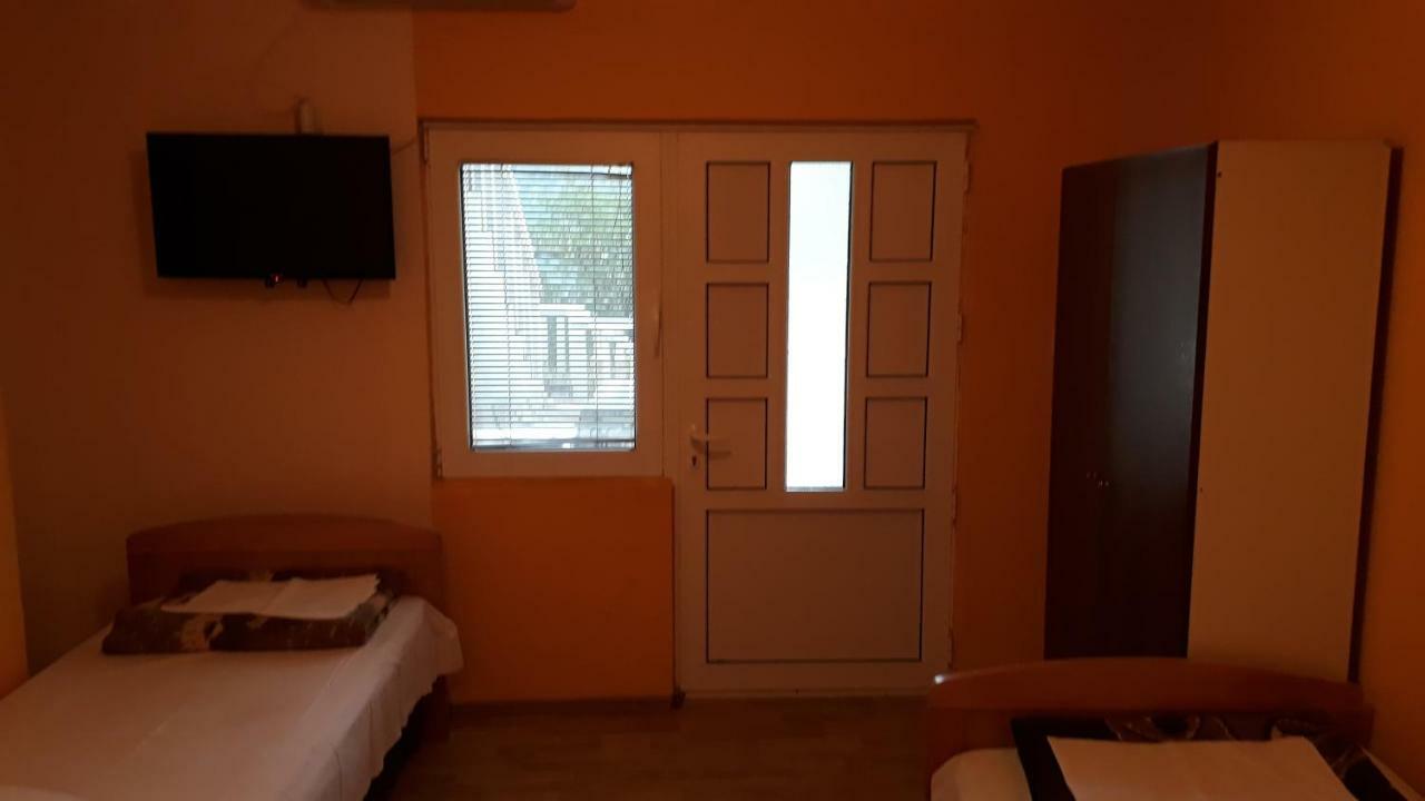 Vila Ruska Prčanj Extérieur photo
