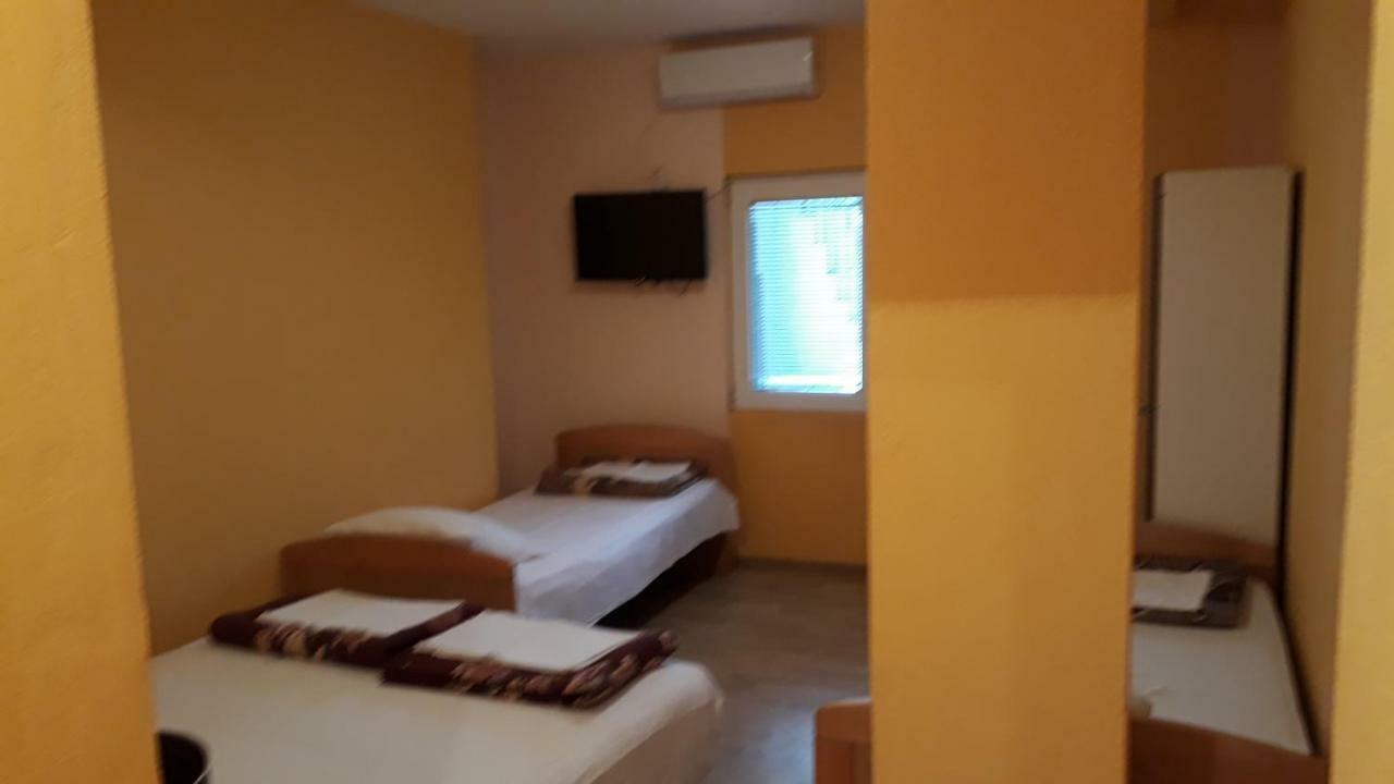 Vila Ruska Prčanj Extérieur photo