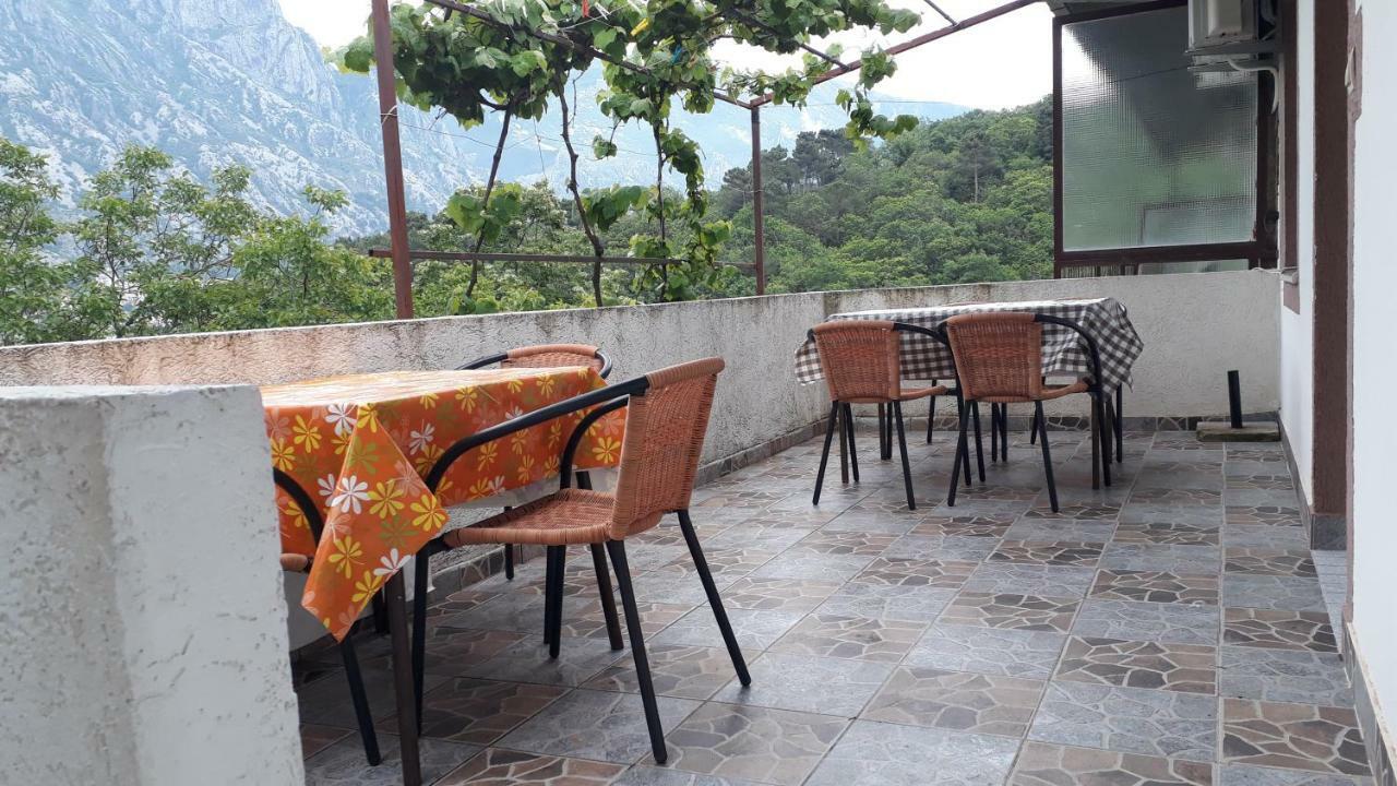 Vila Ruska Prčanj Extérieur photo