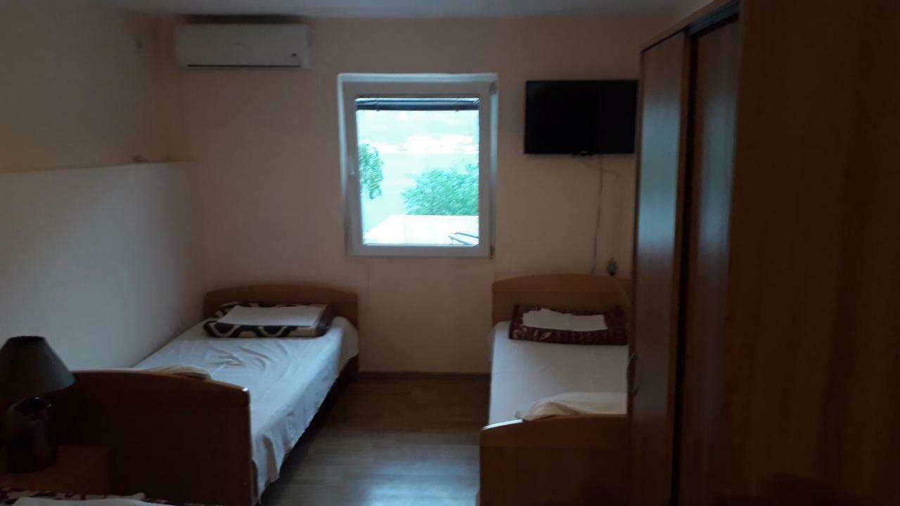 Vila Ruska Prčanj Extérieur photo